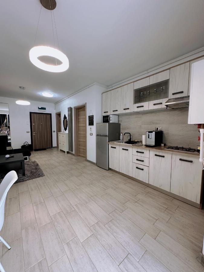 Desiree Beach Apartment Năvodari Eksteriør bilde